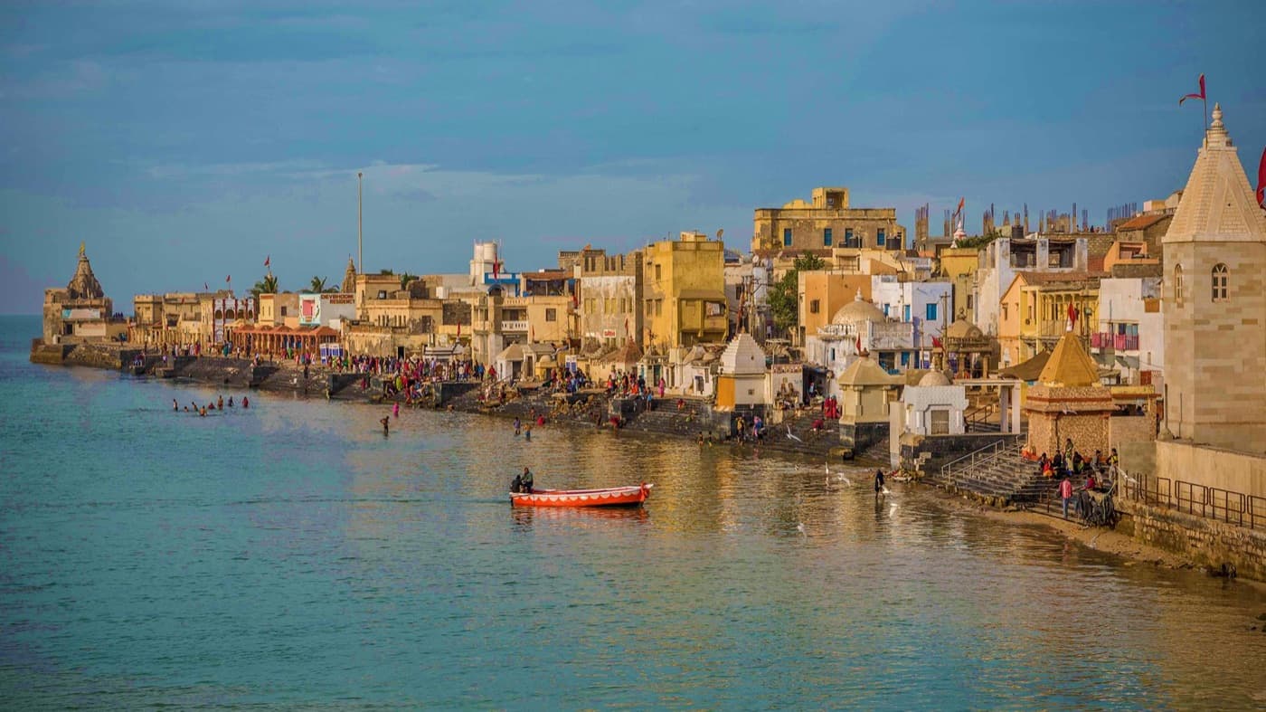 Dwarka + Rann of Kutch Spiritual & Heritage Yatra: Ahmedabad → Dwarka → Beyt Dwarka → Shivrajpur → Mundra → Rann of Kutch → Ahmedabad